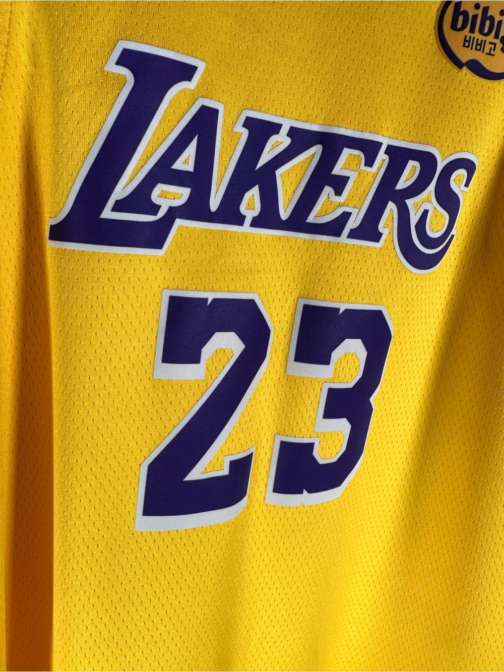 Nike Los Angeles Lakers Lebron James ‘Leave a Legacy’ Swingman Jersey - Picture 7 of 10
